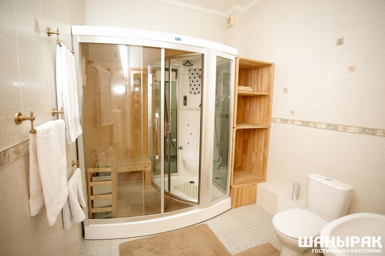 Shanyrak Hotel Temirtau Exterior photo